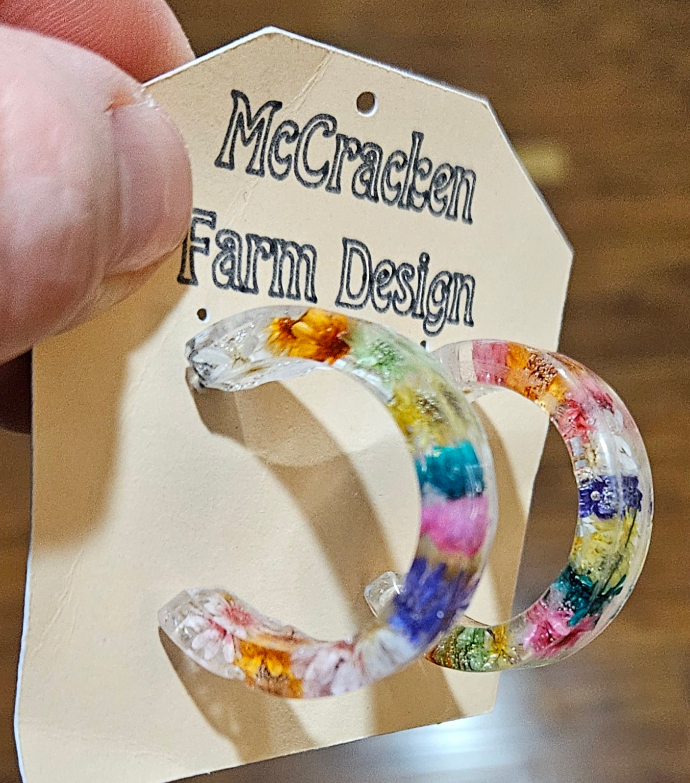 Dried flowers in resin hoops